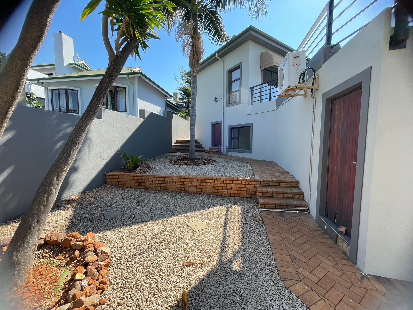 To Let 4 Bedroom Property for Rent in Caribbean Beach Club North West